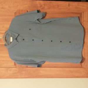 Columbia men's size M short-sleeved button down shirt